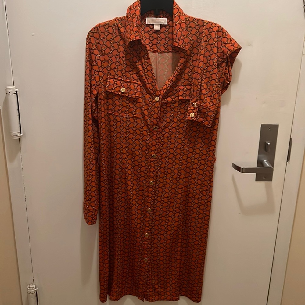 Long sleeve Michael Kors Dress with golden buttons, V neck ( all season)